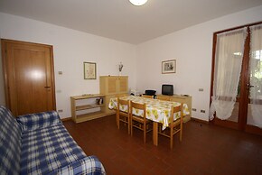 Bungalow in Garda Near Lake & Pool