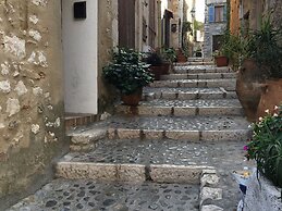 Excellent Apartment on the Cote D'azur