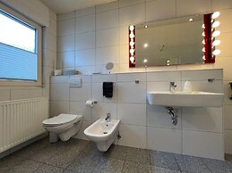Savoir Vivre Modern Retreat