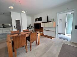 Savoir Vivre Modern Retreat