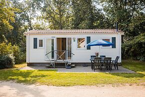 Chalet by Leukermeer With Terrace