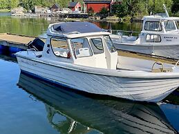 9 Person Holiday Home in Mosterhamn