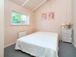 6 Person Holiday Home in Skibby