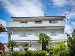 Holiday Apartment Maestral