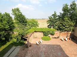 Stagno Lombardo Garden Flat