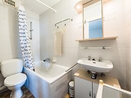 Cosy Studio With Sleeping Area and sea View