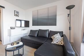 Cosy Studio With Sleeping Area and sea View