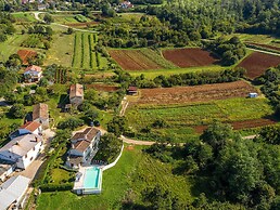 Villa Zvonar Comfortable Holiday Residence