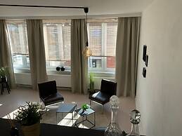Herentals Hideaway With Balcony