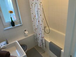 Herentals Hideaway With Balcony