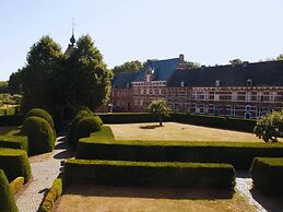 Herentals Hideaway With Balcony