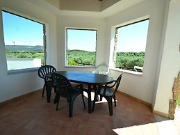 Villa in Alghero With Pool & Near Town