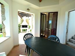 Villa in Alghero With Pool & Near Town