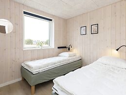 5 Star Holiday Home in Vaeggerlose
