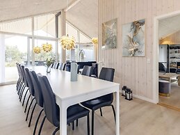 5 Star Holiday Home in Vaeggerlose