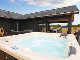 5 Star Holiday Home in Vaeggerlose