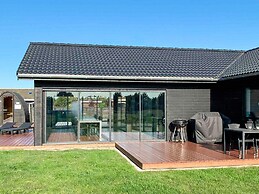 5 Star Holiday Home in Vaeggerlose