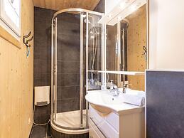Spacious Chalet With IR Sauna and Whirlpool