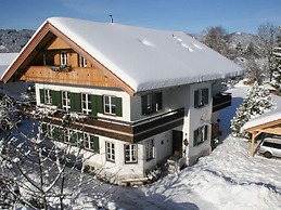 Plaatsje in het Mesnerhuis