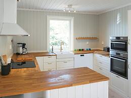 4 Star Holiday Home in Stromstad