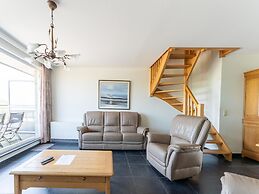 Bright Coastal Stay in Bredene