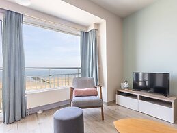 Apartment on the 5th Floor With sea View