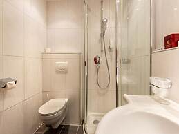 Apartment in Langenfeld With Recreation Room