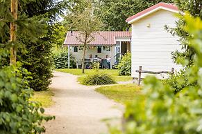 Chalet in Leukermeer by the Waterside