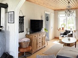 6 Person Holiday Home in Odeshog