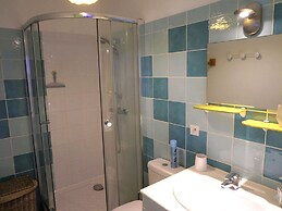 Holiday Home With Large Garden and Pool