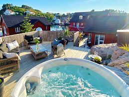 4 Star Holiday Home in Averoy