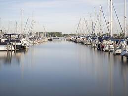 Waterfront Holiday Home in Arnemuiden
