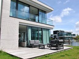 Waterfront Holiday Home in Arnemuiden