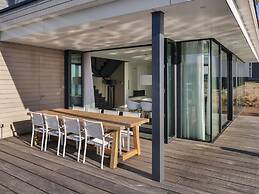Waterfront Holiday Home in Arnemuiden