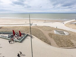 Modern Apartment on the Seafront