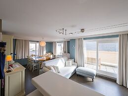 Quiet Apartment With Sunny Terrace