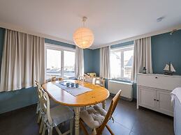 Quiet Apartment With Sunny Terrace