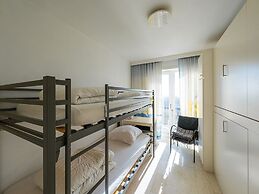 Apartment on the 4th Floor With Garage