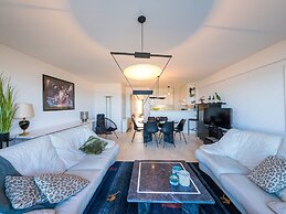 Apartment on the 4th Floor With Garage