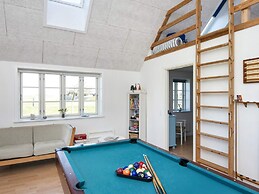 10 Person Holiday Home in Harboore