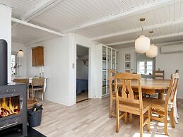 10 Person Holiday Home in Harboore