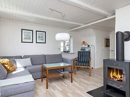 10 Person Holiday Home in Harboore