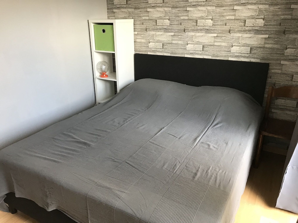 Cosy Apartment Near the Beach