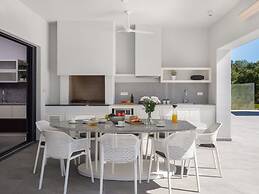 No Title Comfortable Holiday Residence