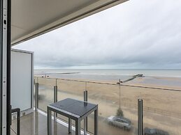 Apartment With a Beautiful Terrace and sea View