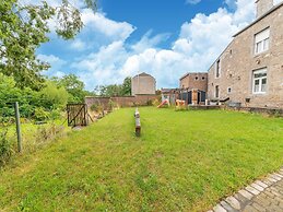 Charming Holiday Home in Clavier With Garden