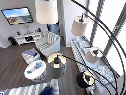 Nice Holiday Home With Port View