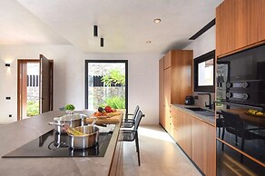 Pleasant Holiday Home Near Beach