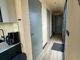 Chic Chalet Near Kuinderbos