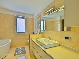 Villa Family Paris